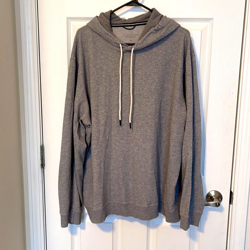 Vineyard Vines Sankaty pullover, lightweight hoodie
